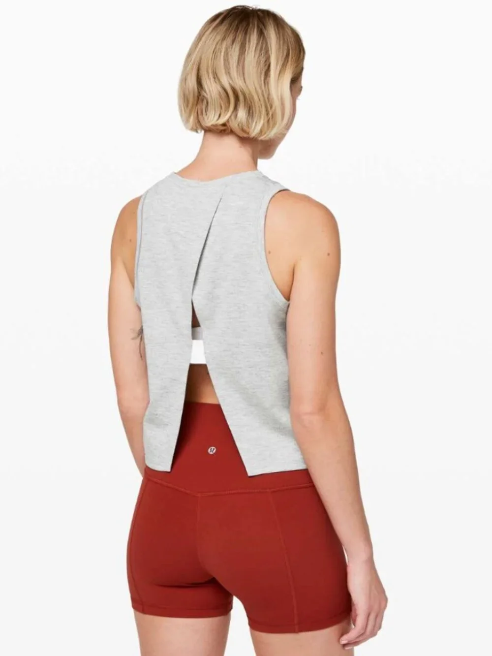 Lululemon Minimal Tank - Picture 4 of 8